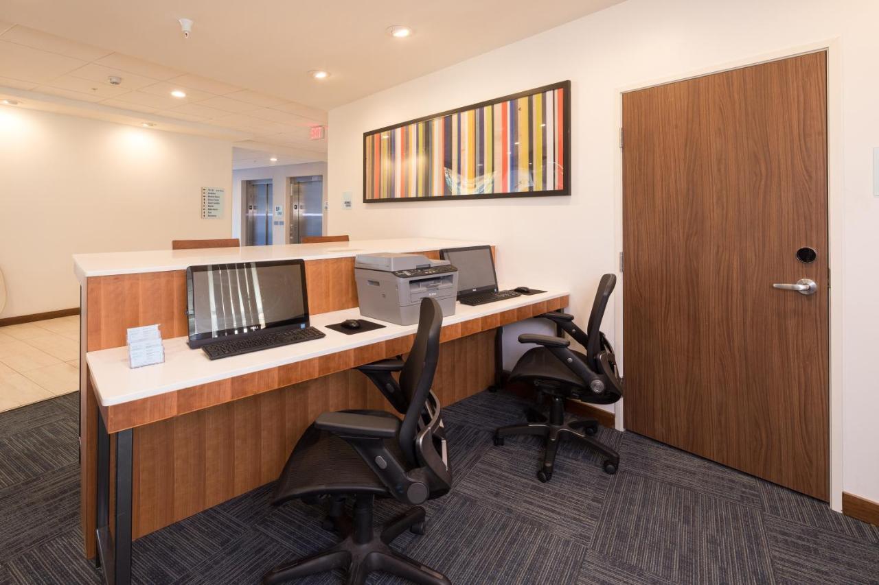 Holiday Inn Express & Suites Alpena - Downtown By Ihg Extérieur photo