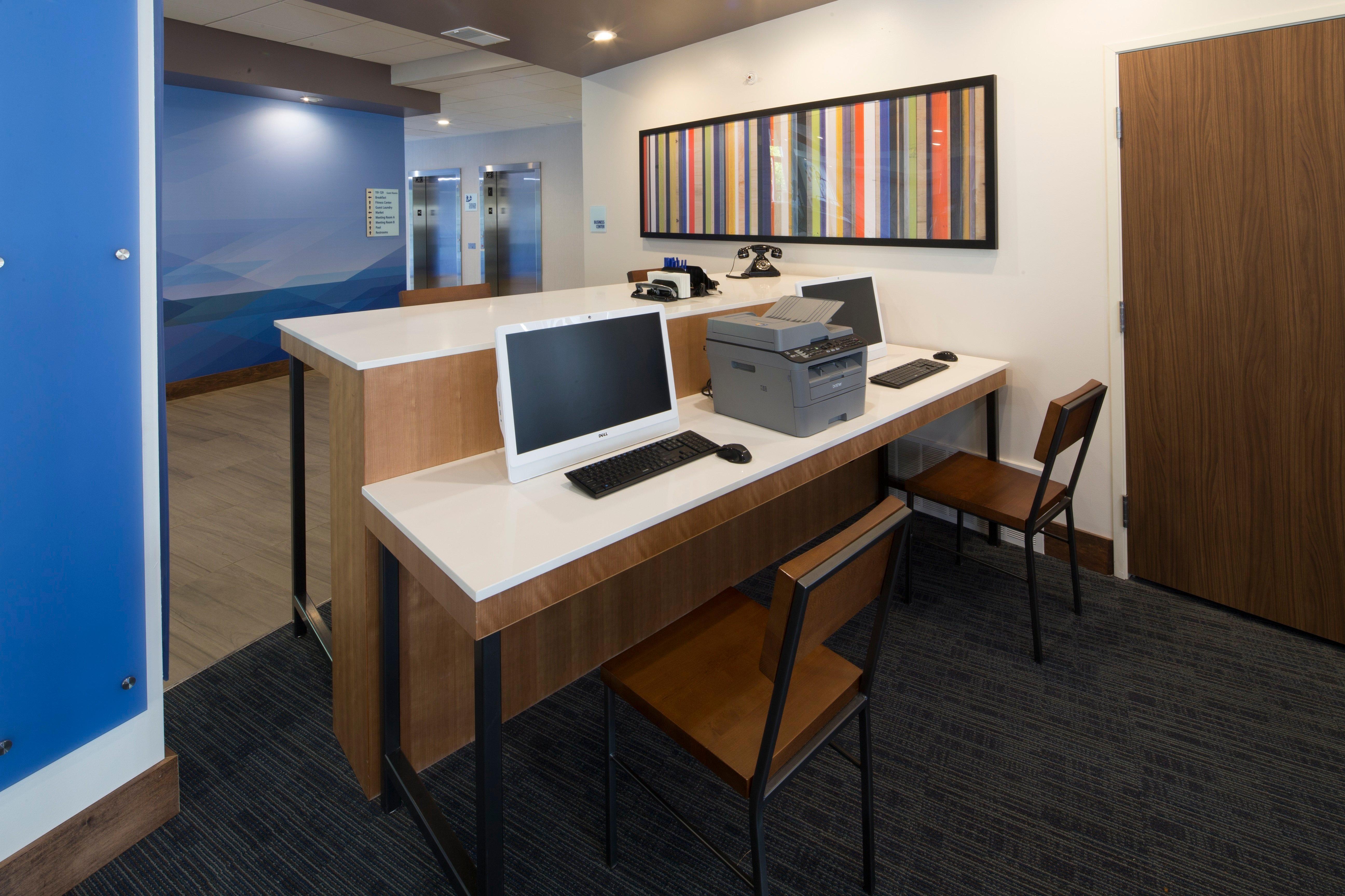 Holiday Inn Express & Suites Alpena - Downtown By Ihg Extérieur photo
