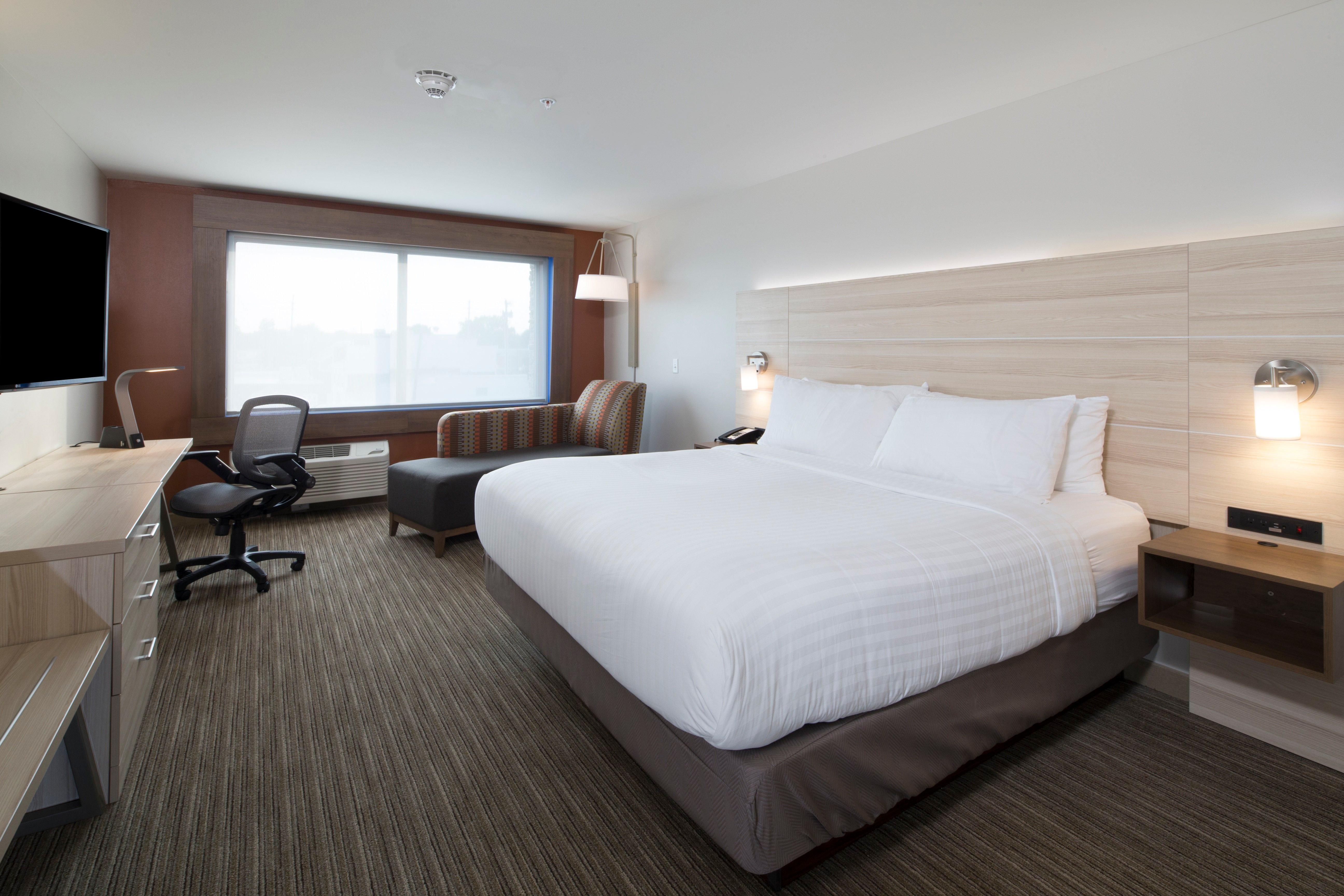 Holiday Inn Express & Suites Alpena - Downtown By Ihg Extérieur photo